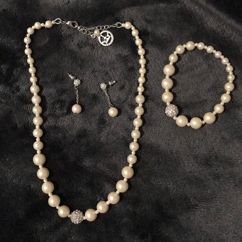 Bling pearl jewelry set